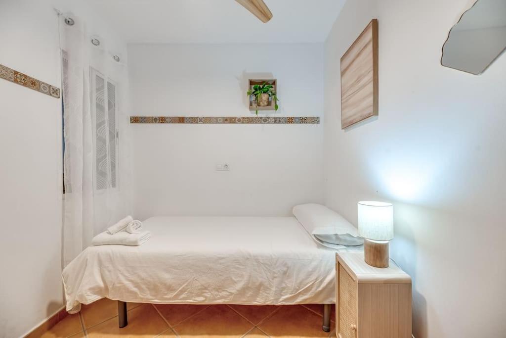 Encantador Apartamento Cerca Del Mar Malaga Luaran gambar